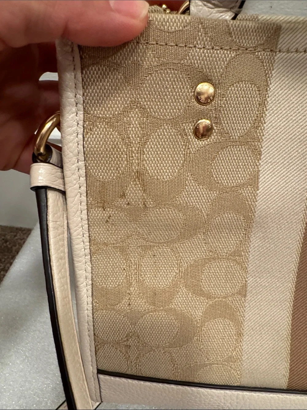 Coach Dempsey 22 signature logo mini crossbody tote bag purse with hangtag
